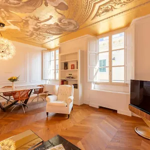 Bed & Breakfast Corte Calzaiuoli Elegant